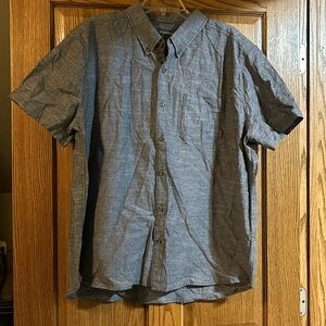 Eddie Bauer Men’s Button Up Dress Shirt